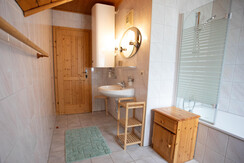 MIV_6493_geschnitten