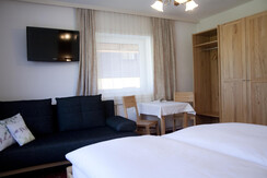 Doppelzimmer mit Ausziehcouch