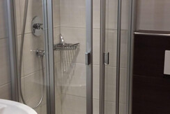 a0403336-70d9-49a4-ad8e-9db58d9fb3f2