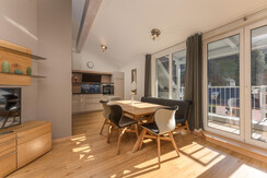 Küche und Essbereich