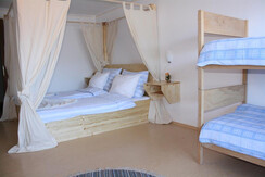 4-6 Bett Zimmer