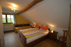 Dreibettzimmer mit Dusche und Wc