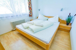 699b56ab25c0af79fdbe1be126a54dfd