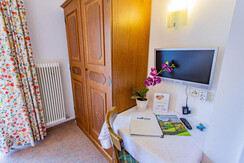 983af2ce395873e2428f20d55ca1e8dd