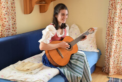 Rozkládací pohovka na spaní