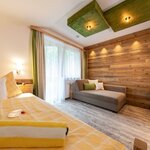 Pomiń zdjęcie single room with shower, WC