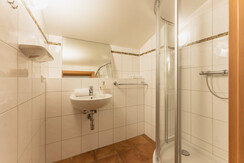 Bathroom 1 in apartment Stadl