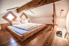 Strickhof innen-8512