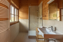 Bathroom 3 en-suite