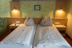 Hotel Timmelbauerhof_App. Sattelberg_Schlafzimmer