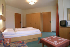 Schlafzimmer2