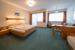 Tischlberger_Zimmer2022_WEB-0484