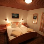 Bild von Vierbettzimmer mit Dusche, WC