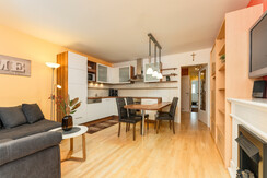 App. Ulli - kitchen with dining table