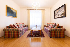 Wohnzimmer Appartement Hochparterre