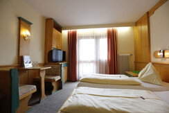 Zweibettzimmer 