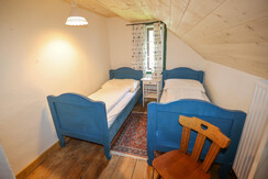Anno1904 - Bedroom 3 with two single beds