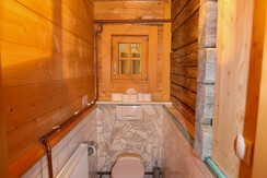 Anno1904 - Separate toilet