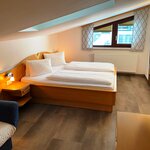 Foto van Tweepersoonskamer, bad, WC, niet-roker