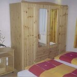 Photo of double room with shower, WC