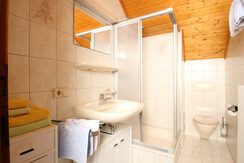 Wöhrerhof - Ferienwohnung B (grün) - Bad