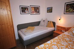 Zur STOCKERin - Schlafzimmer 1