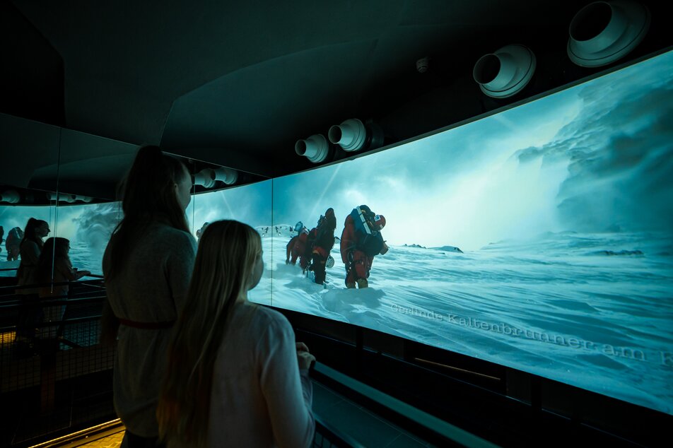 Between heaven and earth  - Impression #1